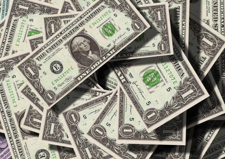pengaruh kurs dolar